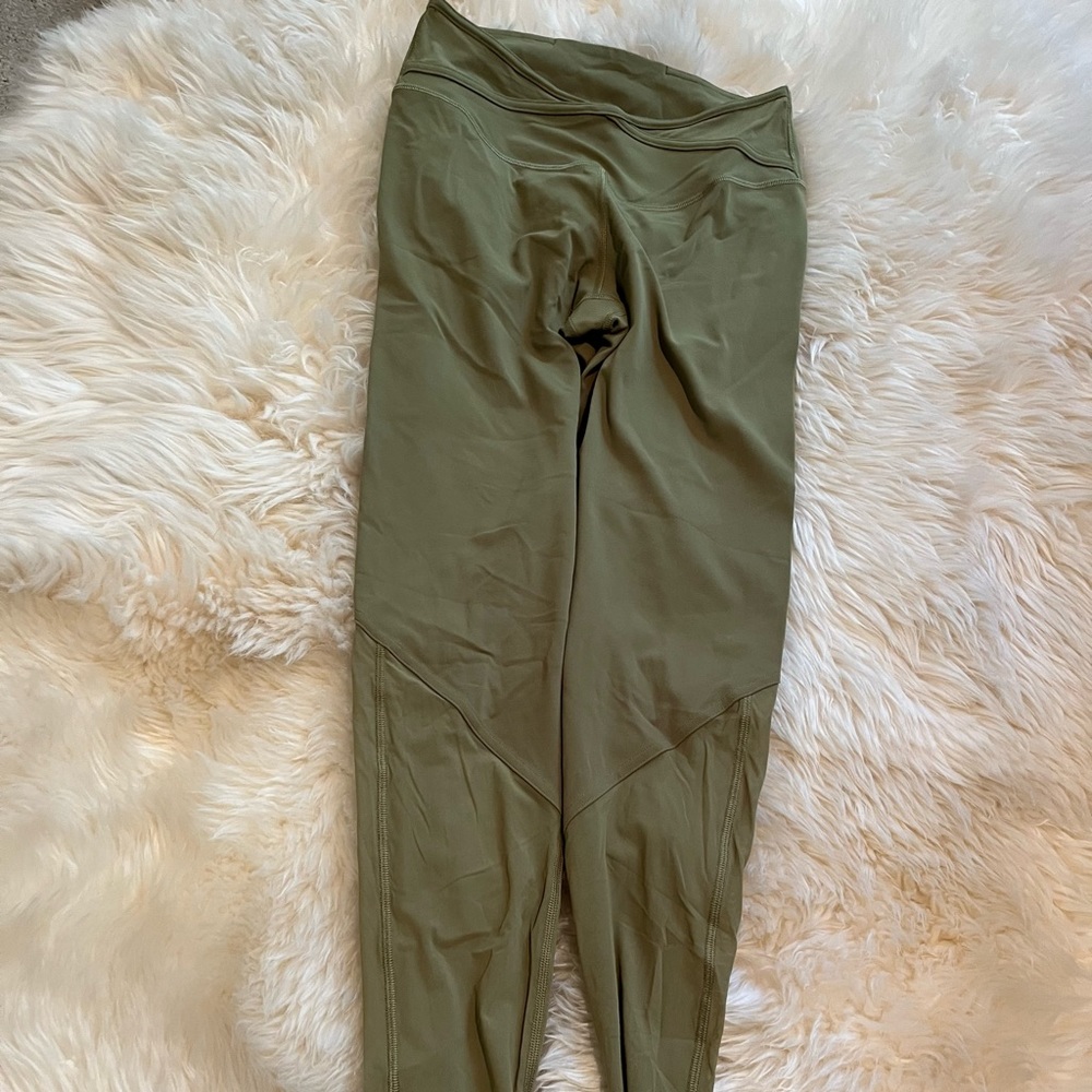 Lululemon 🥑 Green Leggings